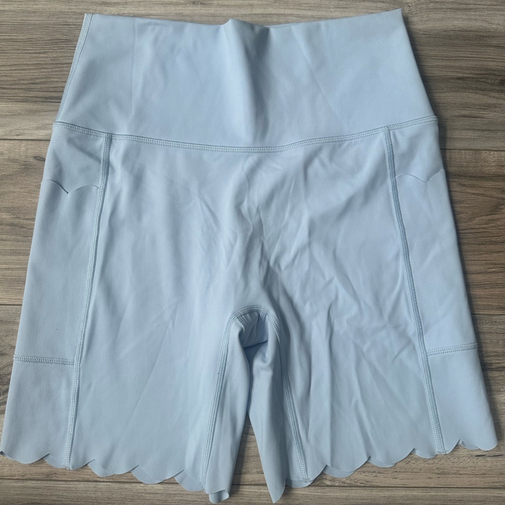Offline by Aerie Goals Hi Rise Light Blue Athletic Biker Shorts Scalloped Edge L